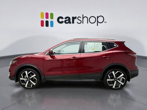 Scarlet Ember Pearl Metallic 2022 Nissan Rogue Sport SL