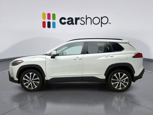 Wind Chill Pearl 2024 Toyota Corolla Cross XLE