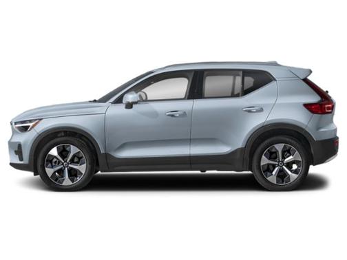 2024 Volvo XC40 B5 Ultimate Dark Theme