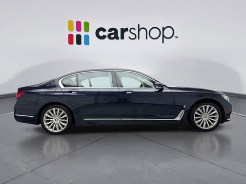 2018 BMW 740e xDrive iPerformance