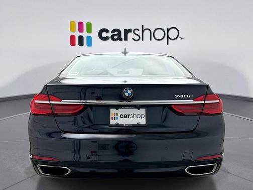 2018 BMW 740e xDrive iPerformance