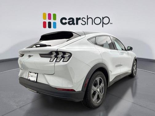 2022 Ford Mustang Mach-E Select