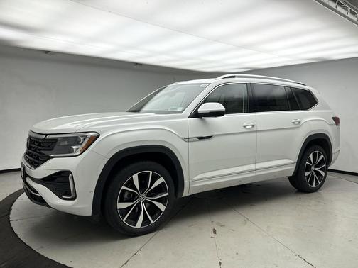 Opal White 2024 Volkswagen Atlas 2.0T SEL Premium R-Line 4MOTION