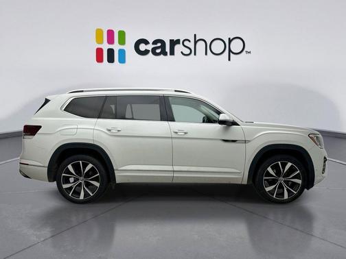 Opal White 2024 Volkswagen Atlas 2.0T SEL Premium R-Line 4MOTION