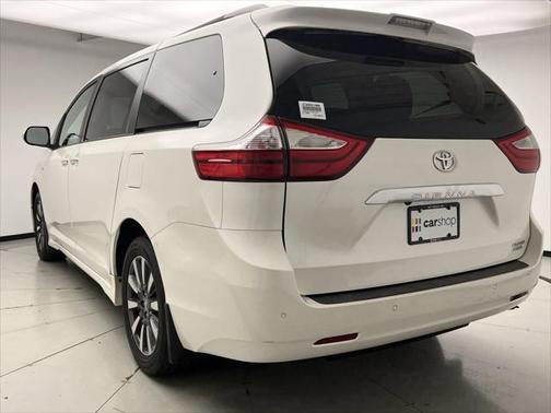 2019 Toyota Sienna Limited Premium