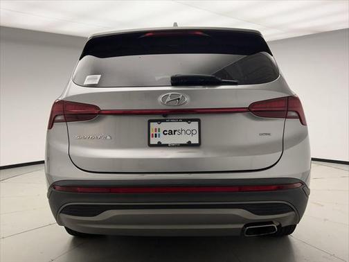2022 Hyundai SANTA FE SE