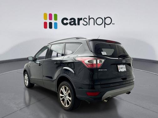 SHADOW BLACK 2017 Ford Escape SE