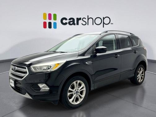 SHADOW BLACK 2017 Ford Escape SE
