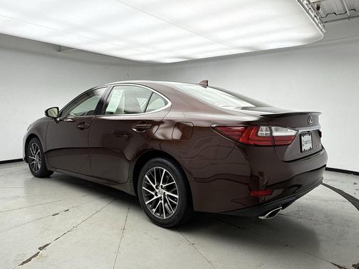 2016 Lexus ES 350 Base