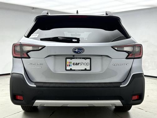 Ice Silver Metallic 2024 Subaru Outback Limited