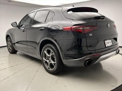 2022 Alfa Romeo Stelvio Ti
