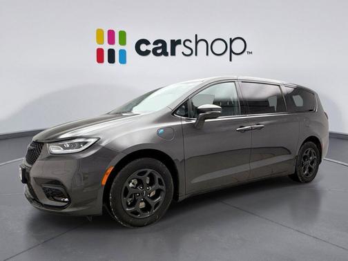 2022 Chrysler Pacifica Hybrid Limited