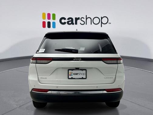 2023 Jeep Grand Cherokee Laredo