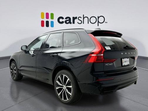 2025 Volvo XC60 B5 Plus