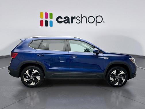 Dusk Blue 2023 Volkswagen Taos 1.5T SE