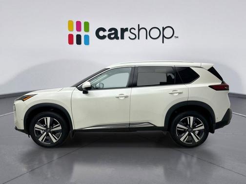 Pearl White Tricoat 2023 Nissan Rogue SL