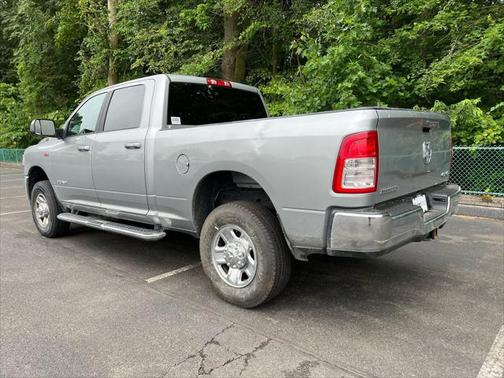 2022 RAM 2500 Big Horn Crew Cab 4x4 6'4' Box