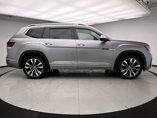 2023 Volkswagen Atlas 3.6L SEL Premium