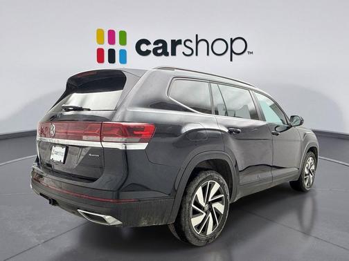 2024 Volkswagen Atlas 2.0T SE w/Technology 4MOTION