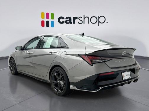 Fluid Metal 2024 Hyundai ELANTRA N Line