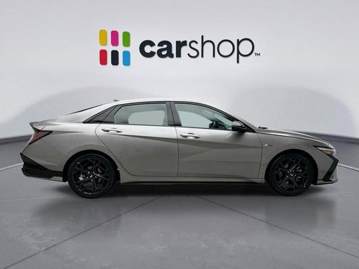 Fluid Metal 2024 Hyundai ELANTRA N Line