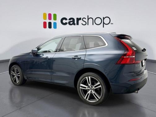 2020 Volvo XC60 T5 Momentum