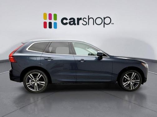 2020 Volvo XC60 T5 Momentum