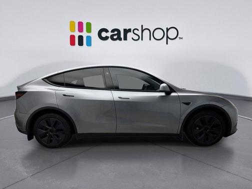2024 Tesla Model Y Long Range Dual Motor All-Wheel Drive