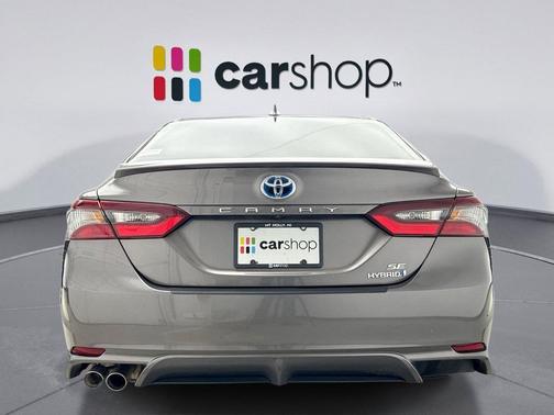 2024 Toyota Camry Hybrid SE