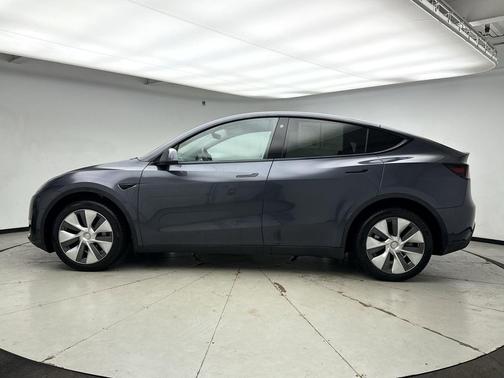 Midnight Silver 2023 Tesla Model Y Long Range Dual Motor All-Wheel Drive