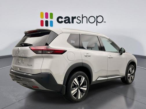 2022 Nissan Rogue SL