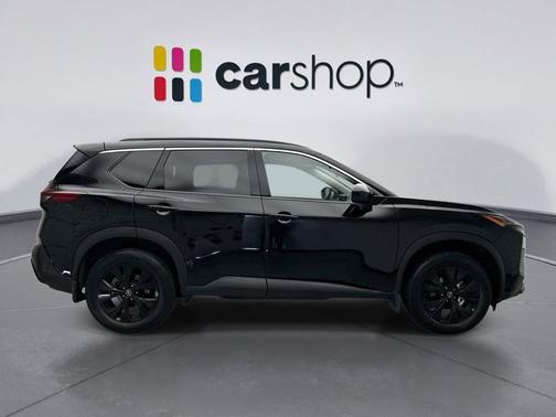 Super Black 2023 Nissan Rogue SV