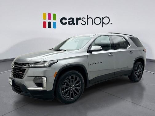 Sterling Gray Metallic 2023 Chevrolet Traverse RS
