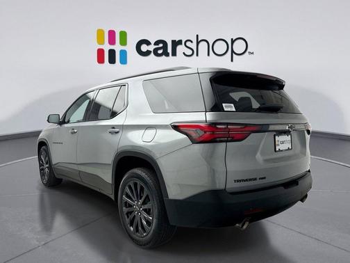 Sterling Gray Metallic 2023 Chevrolet Traverse RS