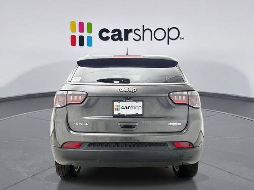 Granite Crystal Metallic Clearcoat 2022 Jeep Compass Latitude Lux