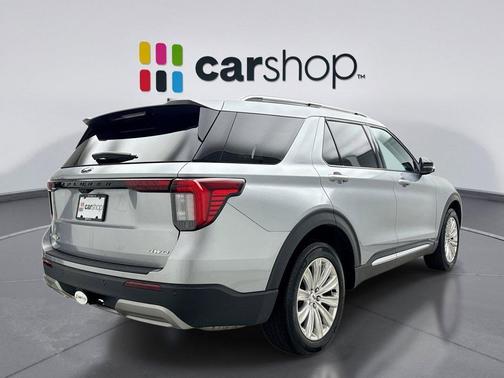 ICONIC SILVER METALLIC 2025 Ford Explorer Platinum
