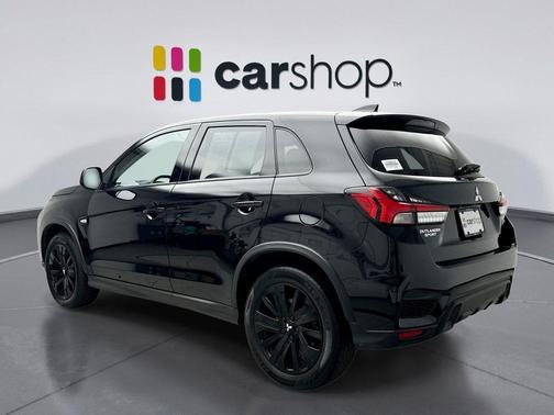 Labrador Black 2024 Mitsubishi Outlander Sport 2.0 LE