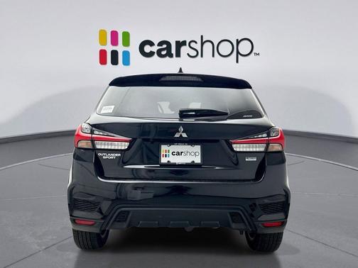 Labrador Black 2024 Mitsubishi Outlander Sport 2.0 LE