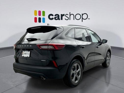 AGATE BLACK METALLIC 2026 Ford Escape ST-Line Select