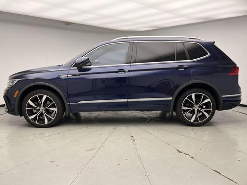 2022 Volkswagen Tiguan 2.0T SEL R-Line 4MOTION