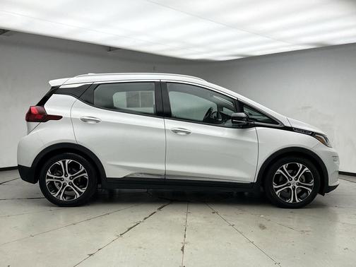 Summit White 2021 Chevrolet Bolt EV FWD Premier