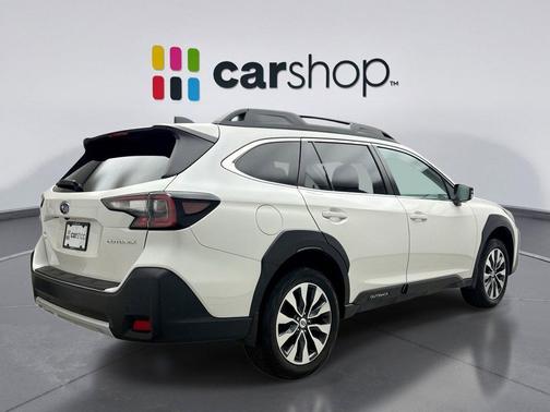 Crystal White Pearl 2023 Subaru Outback Limited