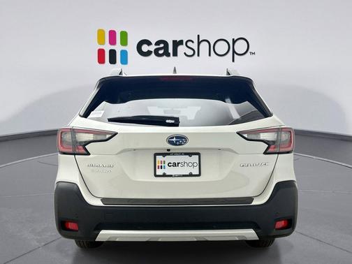 Crystal White Pearl 2023 Subaru Outback Limited