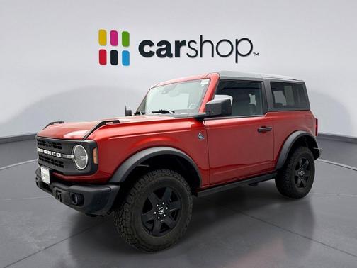 HOT PEPPER RED MET TINT CC 2024 Ford Bronco Black Diamond