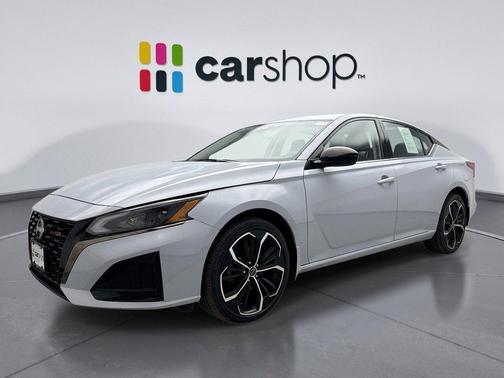 2023 Nissan Altima SR Intelligent AWD