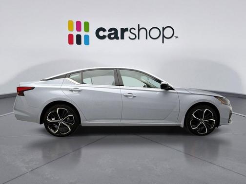 2023 Nissan Altima SR Intelligent AWD