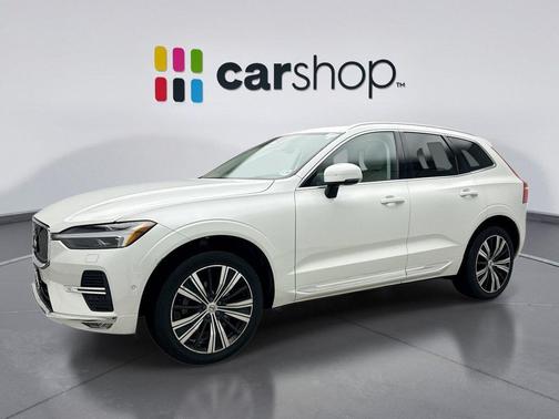 Crystal White 2022 Volvo XC60 B5 INSCRIPTION