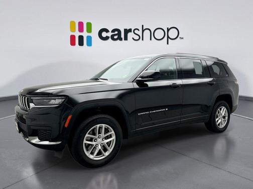 Diamond Black Crystal Pearlcoat 2025 Jeep Grand Cherokee L Laredo