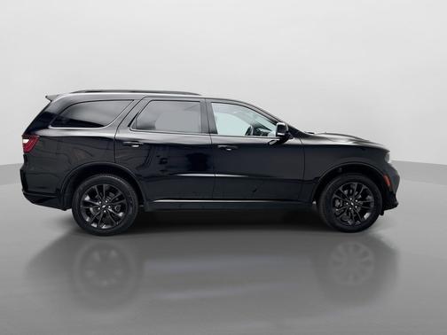DB Black Clearcoat 2025 Dodge Durango GT Plus