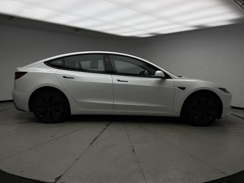 2024 Tesla Model 3 Long Range